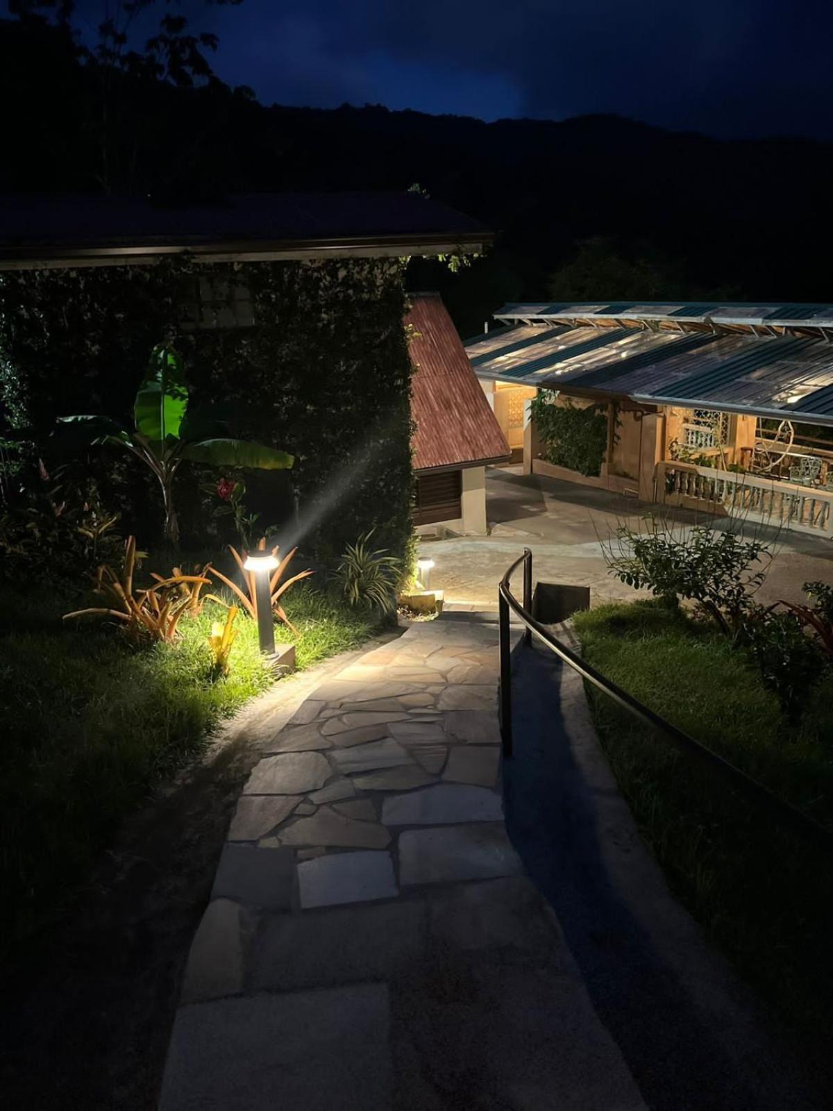 Hadco Experiences At Asa Wright Nature Centre Blanchisseuse Екстер'єр фото